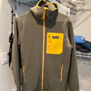 Patagonia R2 TechFace Hoody - Men's